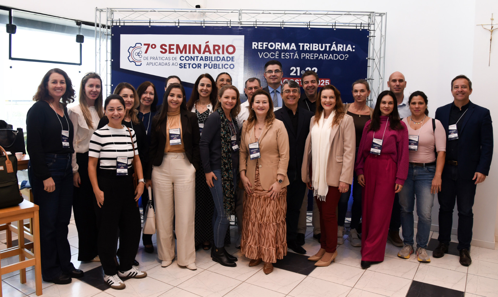 Reforma Tributária em foco: especialistas debatem impactos e desafios em seminário do CRC-SC e SINDAF/SC